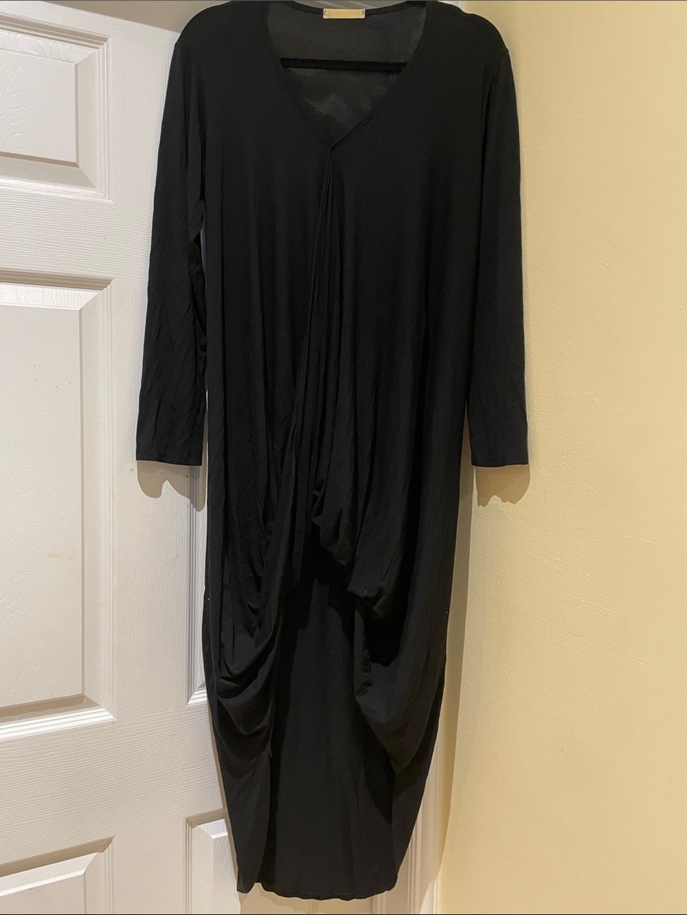 Bella Amore Black High-Low Dress